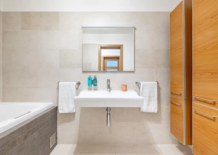 Dv Mariańskie Łaźnie